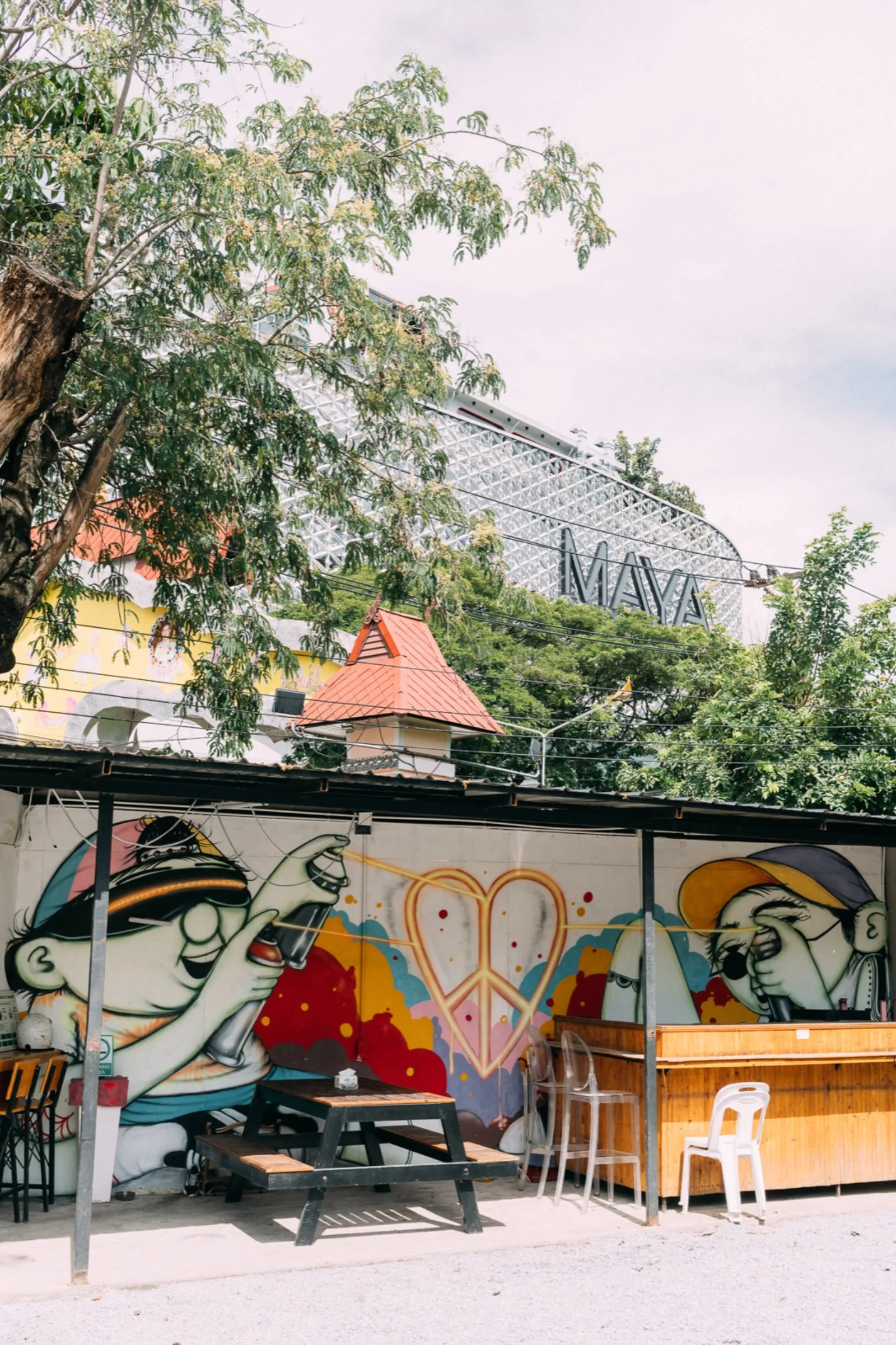 เมย่า — บรรยากาศภายในร้าน 5