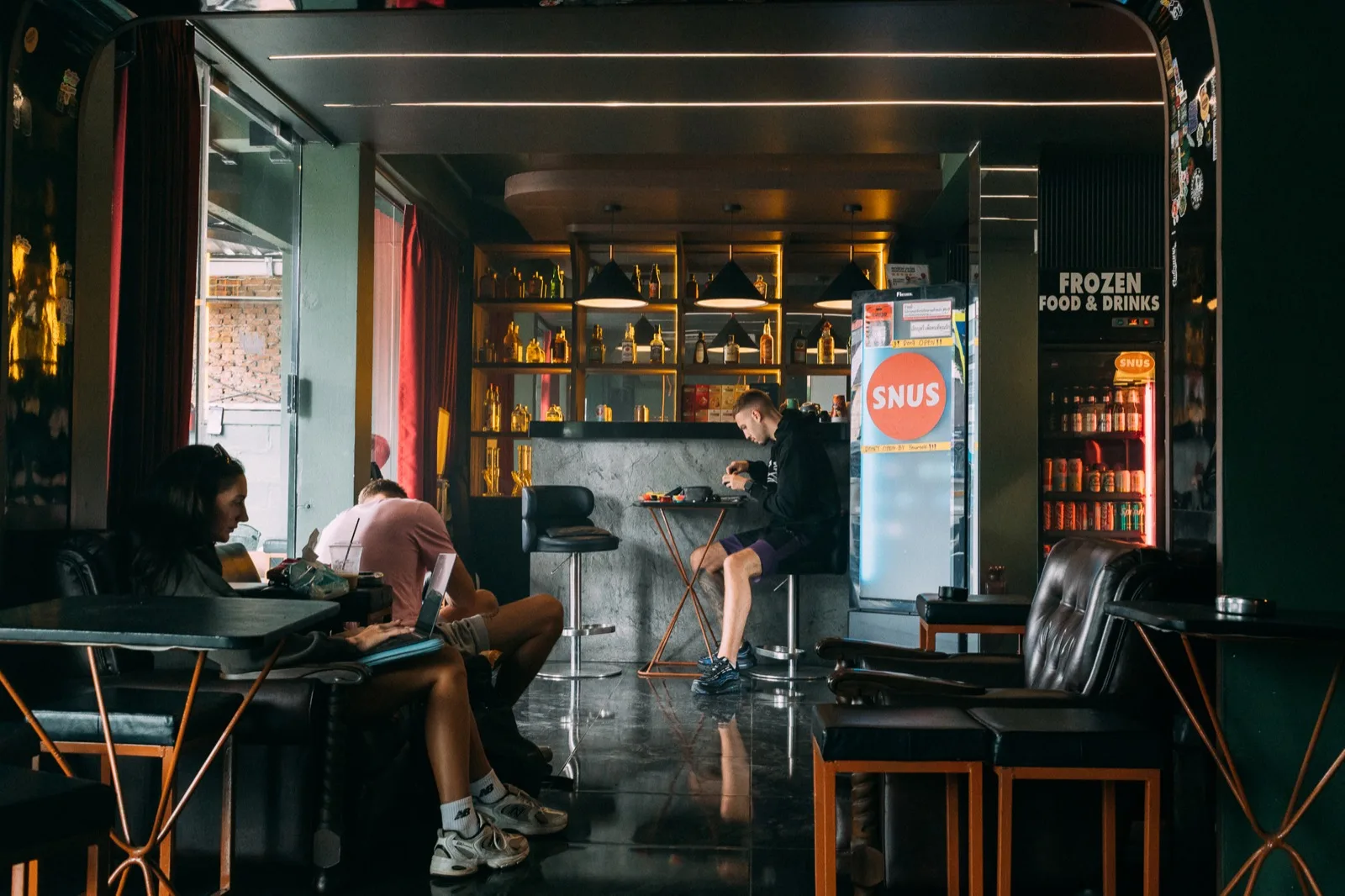 ท่าแพ — บรรยากาศภายในร้าน 5