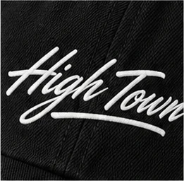 Hightown Signature Cap Black — detail-print